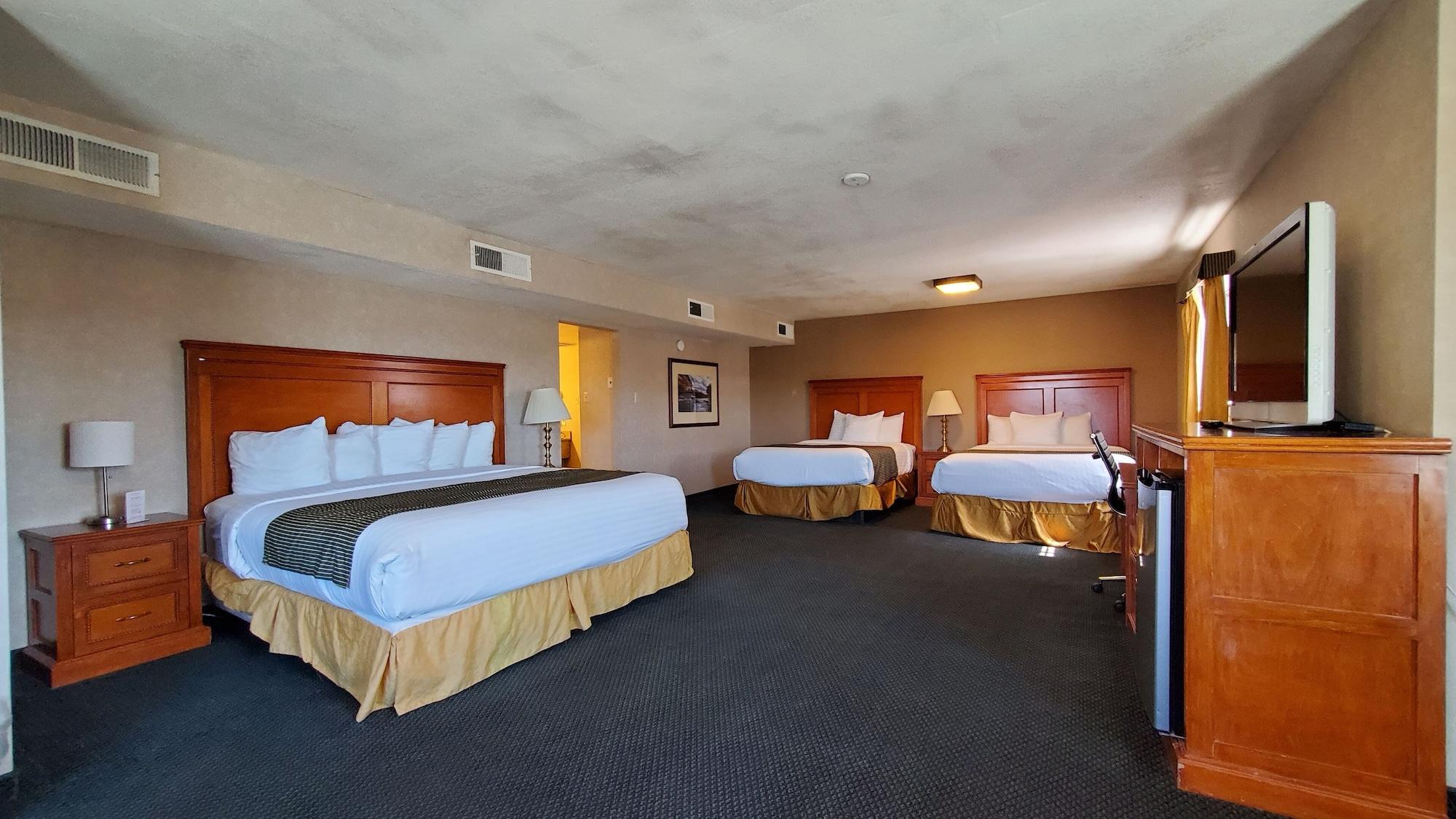 Ramada By Wyndham Flagstaff East Ξενοδοχείο Εξωτερικό φωτογραφία