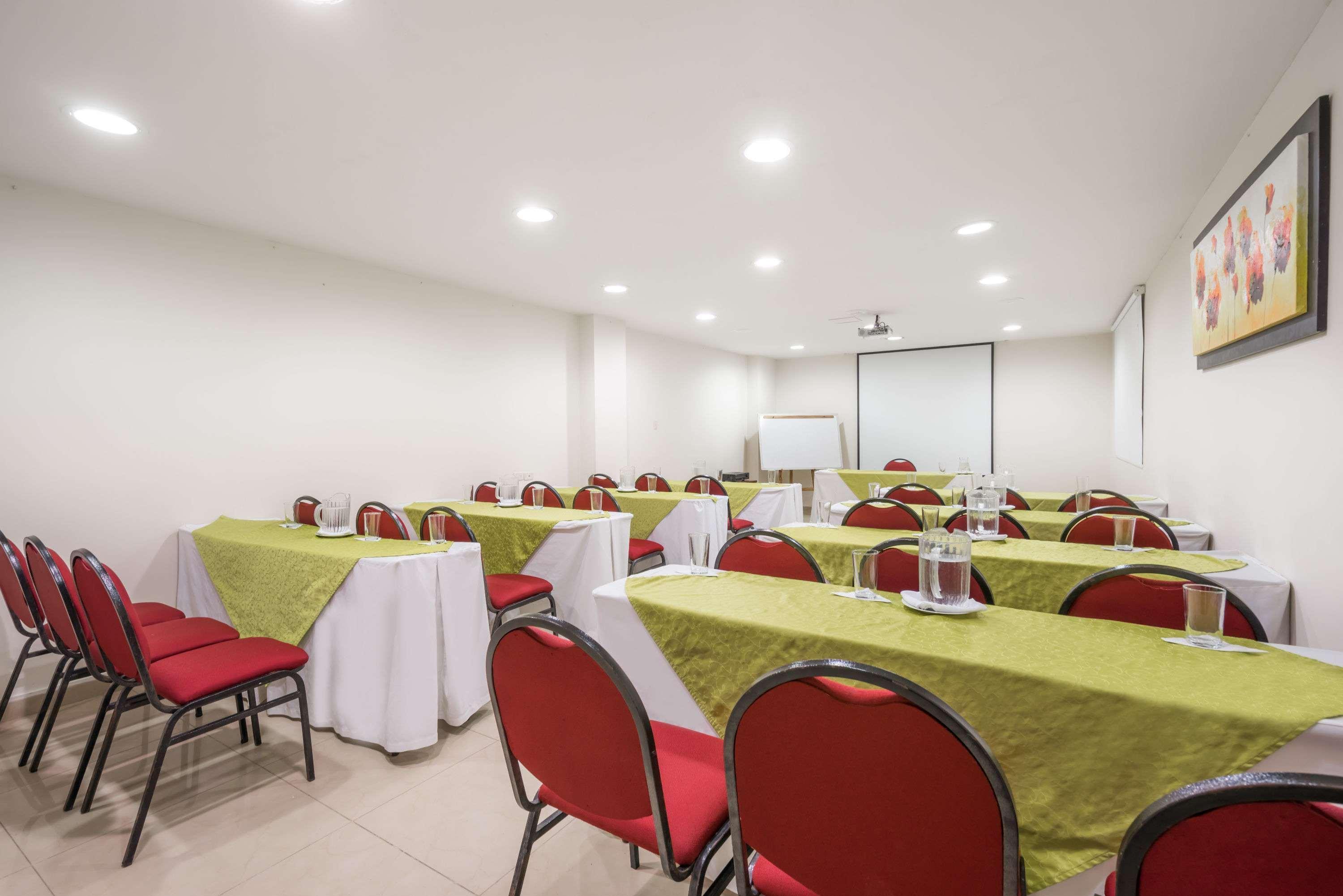 Ramada By Wyndham Flagstaff East Ξενοδοχείο Εξωτερικό φωτογραφία