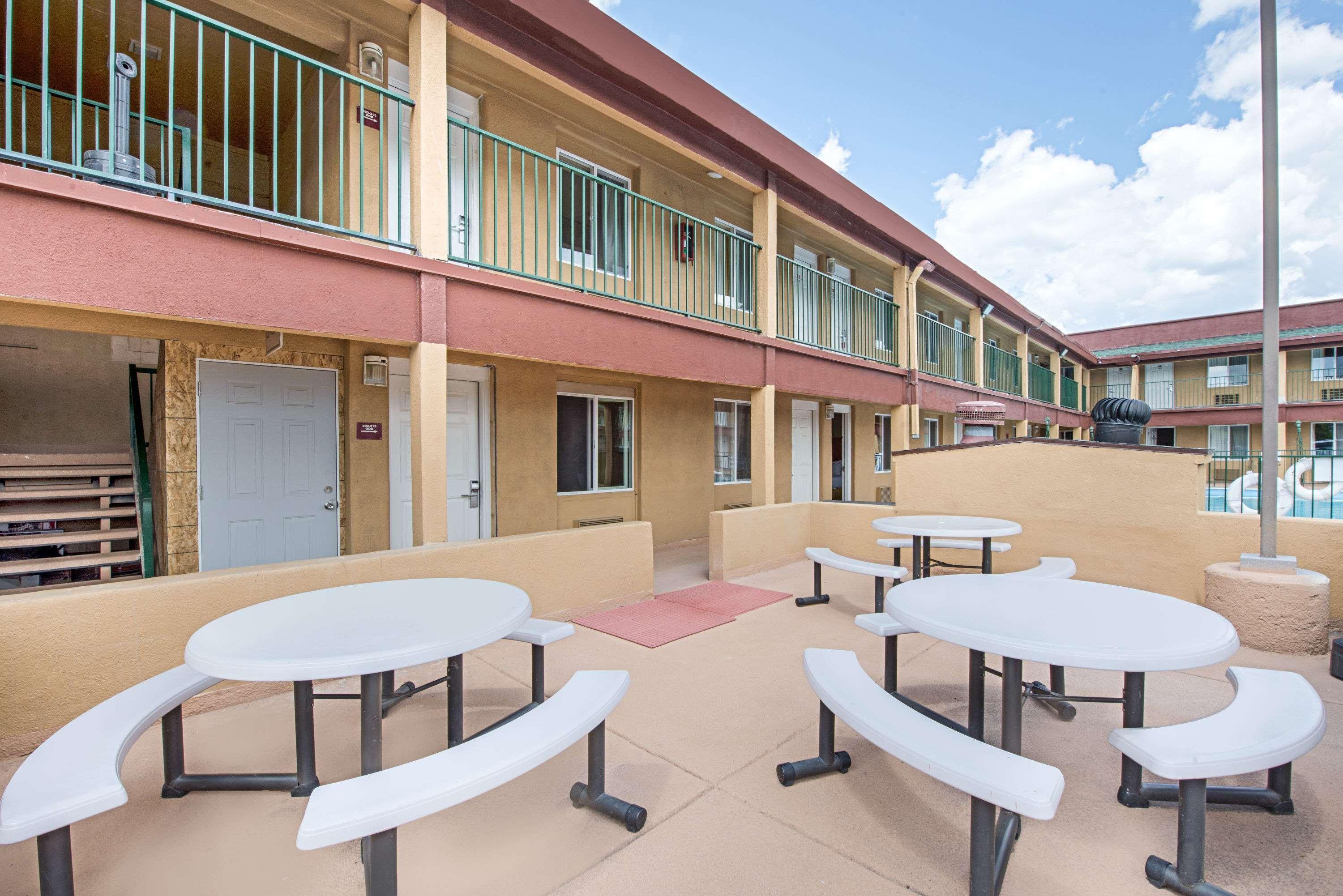 Ramada By Wyndham Flagstaff East Ξενοδοχείο Εξωτερικό φωτογραφία